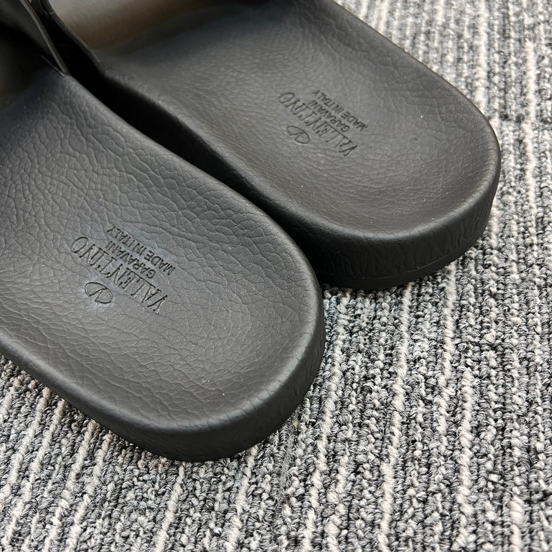 YVS10 Leather slippers couples shoes 36-45 With box